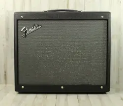 DEMO FENDER MUSTANG GTX100 (681)