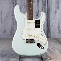 FENDER AMERICAN VINTAGE II 1965 STRATOCASTER, SONIC BLUE