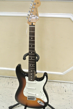 FENDER STRATOCASTER 2015
