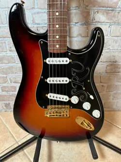 VAUGHAN STRATOCASTER STRING