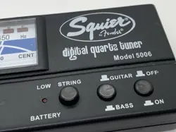SQUIER DIGITAL