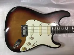 MADE STRATOCASTER PLUS