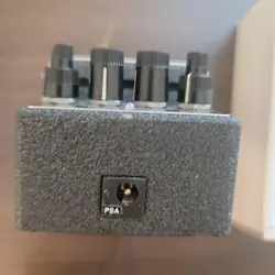 BOSS FDR-1 '65 FENDER DELUXE REVERB AMP EFFECTS PEDAL