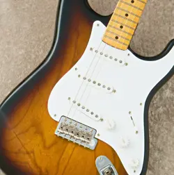 FENDER 70TH AMERICAN VINTAGE II 1954 STRATOCASTER