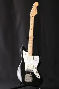 *FLOOR MODEL* FENDER MADE IN JAPAN JUNIOR COLLECTION JAZZMASTER MAPLE FB BLACK