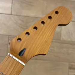 ROASTED MAPLE STRAT NECK NITRO SATIN STRATOCASTER FITS WARMOTH & FENDER SM02B0