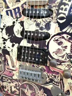 SQUIER OBEY GRAPHIC