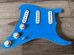 PICKGUARD 1997 FENDER AMERICAN STANDARD STRATOCASTER PICKUPS + WIRING HARNESS