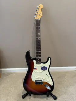 DELUXE STRATOCASTER 2011