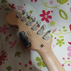 SQUIER STRATOCASTER ELECTRIC GUITAR BY FENDER FROM JAPAN