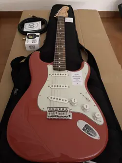 IN JAPAN TRADITIONAL60SSTRATOCASTER