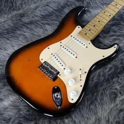 SQUIER BY FENDER AFFINITY STRATOCASTER 3-COLOR SUNBURST