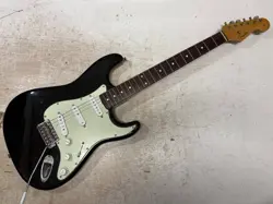 ST-62 STRATOCASTER BLACK