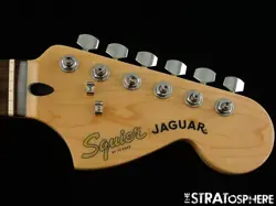 SHAPE GUITAR LAUREL