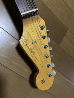 STRATOCASTER SUNBURST CRAFTED