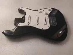 FENDER STRAT STYLE