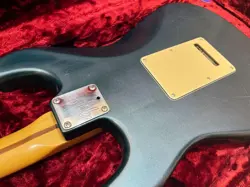 STRATOCASTER 1985