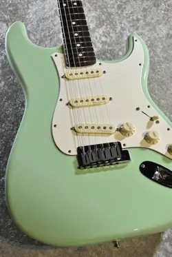 USED FENDER JEFF BECK STRATOCASTER SURF GREEN 2018 ELECTRIC GUITAR FREE SHIPPING