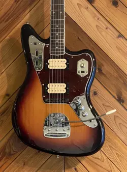 USED FENDER KURT COBAIN JAGUAR NOS 3TS ELECTRIC GUITAR JGTYPE FREE SHIPPING