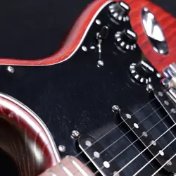 STRATOCASTER FREE SHIPPING