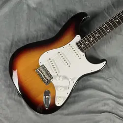 USED FENDER JAPAN ST62 ELECTRIC GUITAR ST TYPE FREE SHIPPING