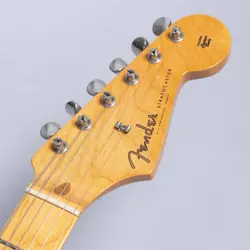 VINTAGE ‘57 STRATOCASTER