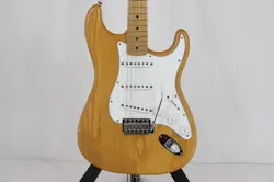 USED FENDER 70S STRATOCASTER ELECTRIC GUITAR ST TYPE FREE SHIPPING