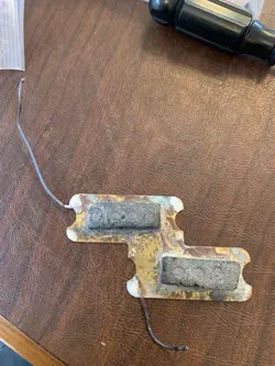 1960S FENDER PRECISION BASS PICKUP GROUNDING PLATE