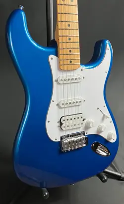 2025 ELECTRIC GUITAR
