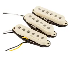 OPEN BOX FENDER VINTAGE NOISELESS STRATOCASTER PICKUPS (SET)