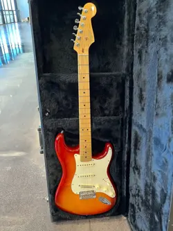 2014 FENDER LIMITED