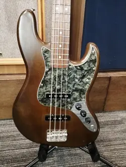 FENDER JAPAN ELECTRIC BASS JAZZBASS
