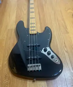 GUITAR BLACK 0374540506