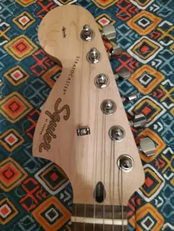 SQUIER FENDER STRATACASTER WITH CABLE