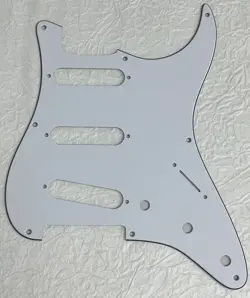 NEW GREAT-FOR FENDER 57' 8 HOLE STRATOCASTER GUITAR PICKGUARD 3 PLY WHITE