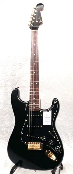 FENDER 2025 MADE IN JAPAN TRADITIONAL LATE 60S STRATOCASTER BLACK FROM JAPAN
