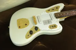 FENDER JAPAN TRADITIONAL 2025 COLLECTION 60S JAGUAR / WHITE PEARL