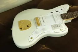 FENDER JAPAN TRADITIONAL 2025 COLLECTION 60S JAZZMASTER / WHITE PEARL