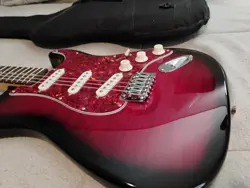 SQUIER BY FENDER  STAR CASTER / STRATOCASTER ANTIQUE BURST