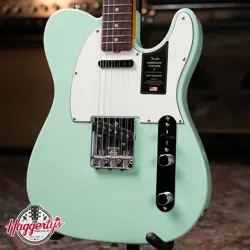 FENDER AMERICAN VINTAGE II 1963 TELECASTER ROSEWOOD FINGERBOARD - SURF GREEN WIT