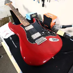 STRATOCASTER SPECIAL EDITION