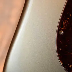 ELITE STRATOCASTER USED