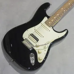 FENDER AMERICAN PROFESSIONAL STRATOCASTER HSS SHAWBUCKER BLACK W/GIG BAG USED