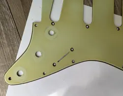 PICKGUARD 60