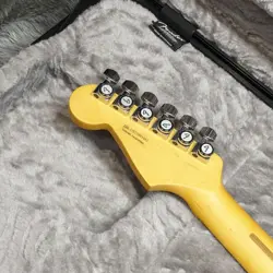 STRATOCASTER MN COBRA