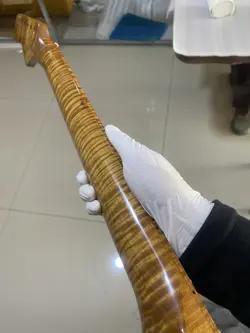 LARGE HEADSTOCK 22FRET ROASTED FLAME MAPLE GUITAR NECK SUITABLE FOR FENDER STRAT