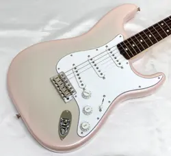 FENDER JAPAN TRADITIONAL 2025 COLLECTION '60S STRATOCASTER STARDUST PINK