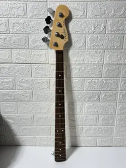 GUITAR NECK PLEASE