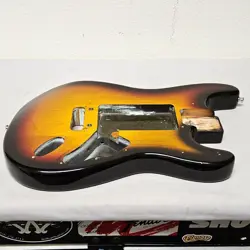 80'S AMERICAN STRATOCASTER