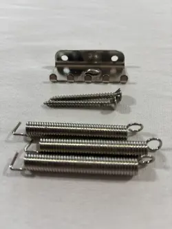MIM TREMOLO CLAW